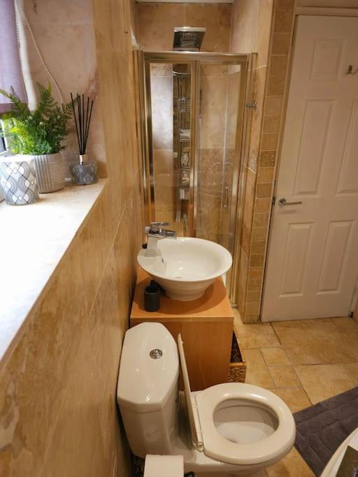 Homebird Property - Buckton House Leeds  Eksteriør bilde